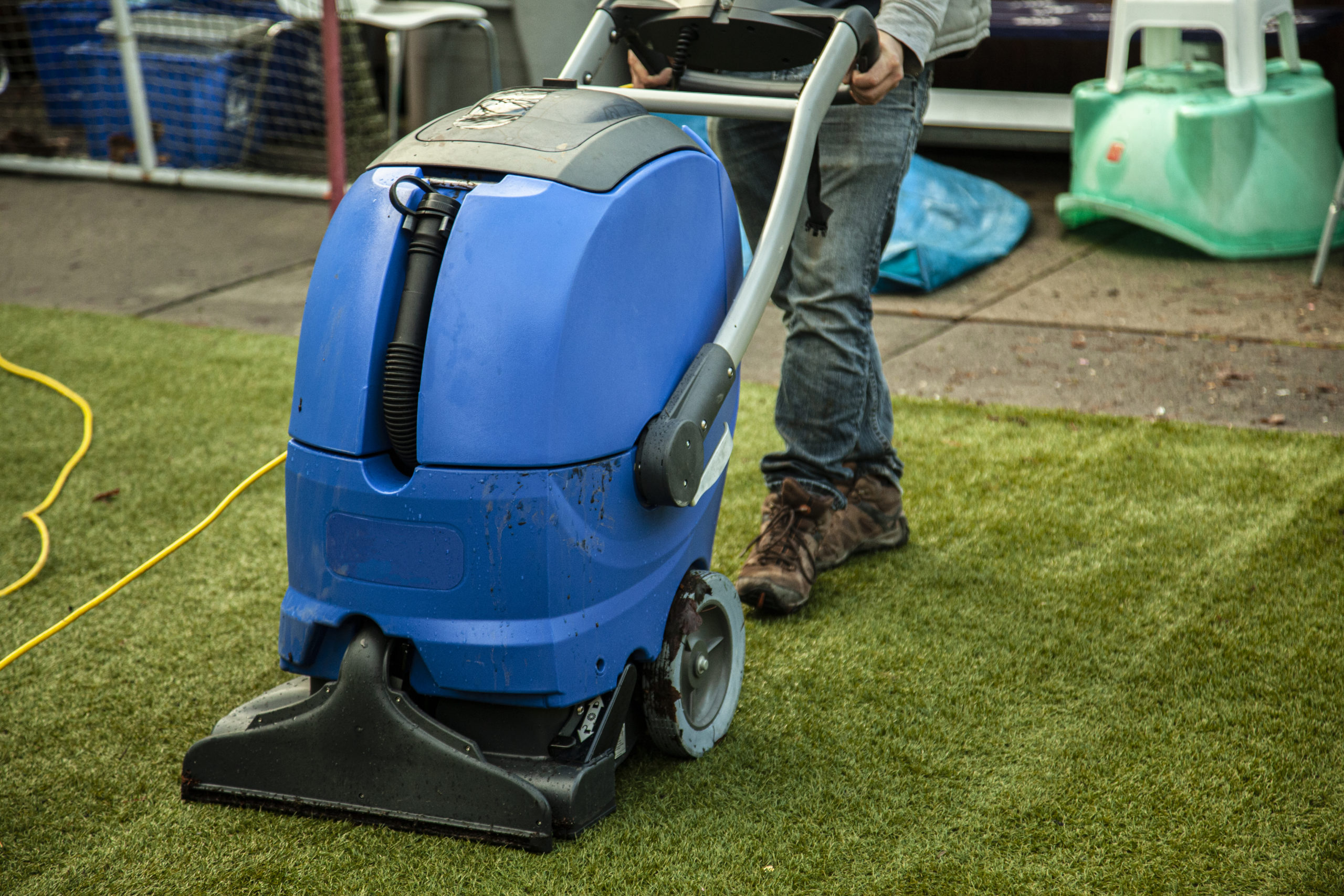 turf cleaning